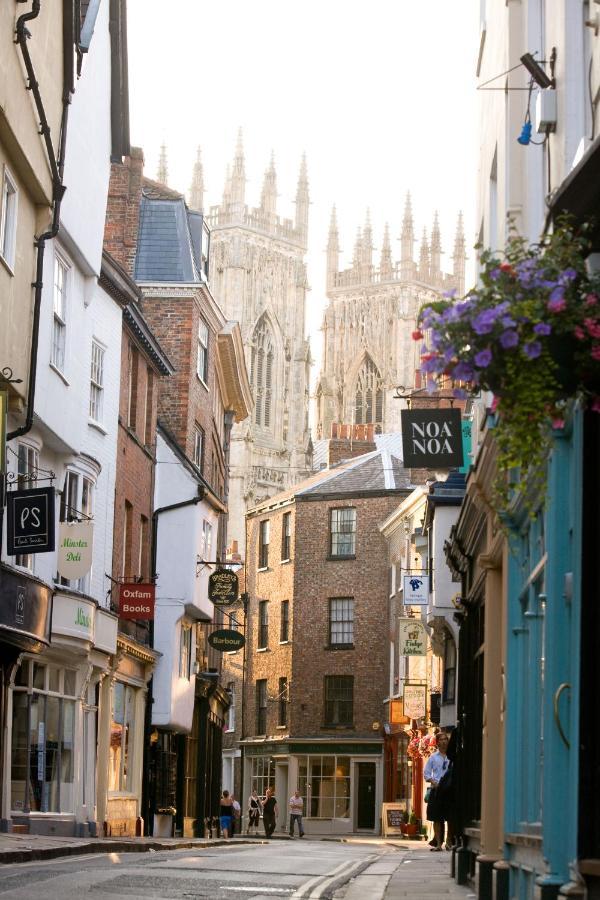 Shambles Suites In The Centre Of York, Sleeps 16 Εξωτερικό φωτογραφία